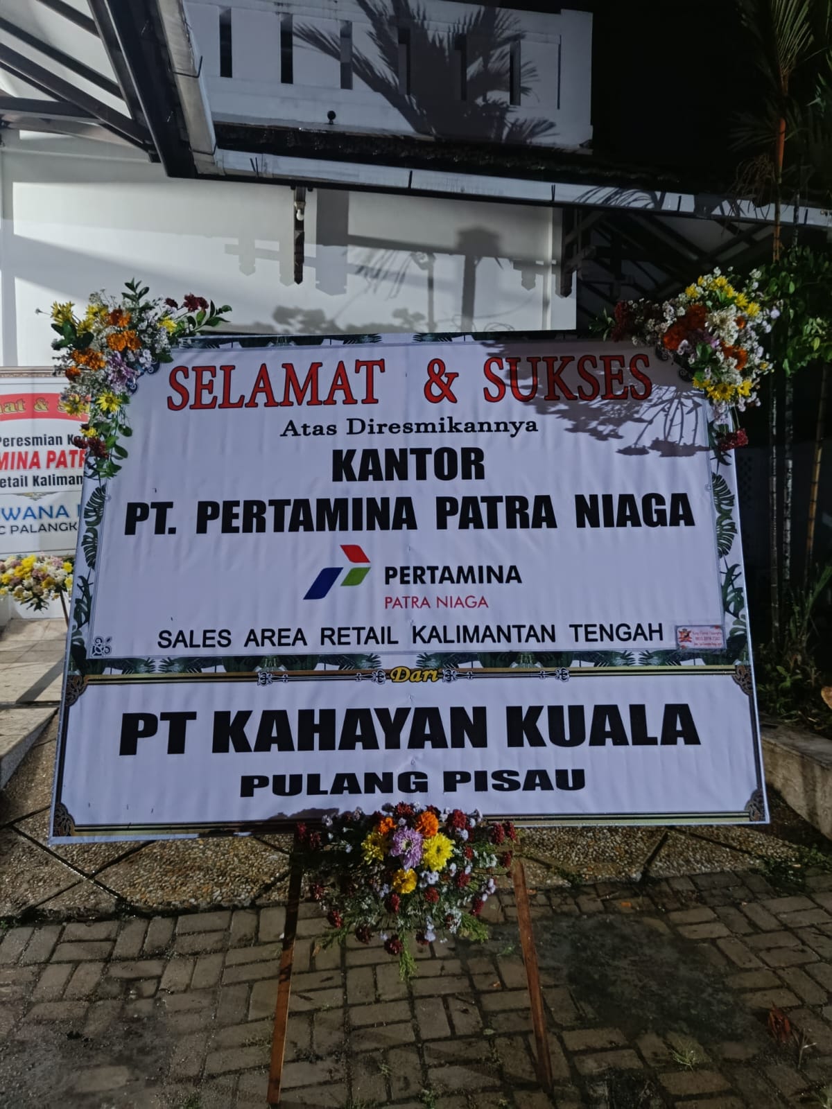 Toko Bunga Plastik Palangkaraya Profesional untuk Kebutuhan Dekorasi Indoor & Outdoor