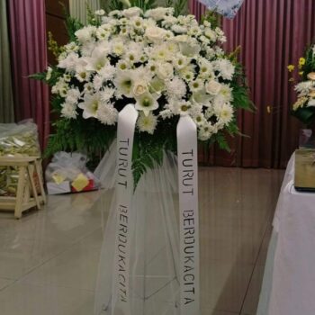 Standing flower duka cita palangkaraya 023