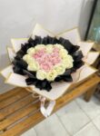 Buket Mawar Love Putih Pink – Palangkaraya