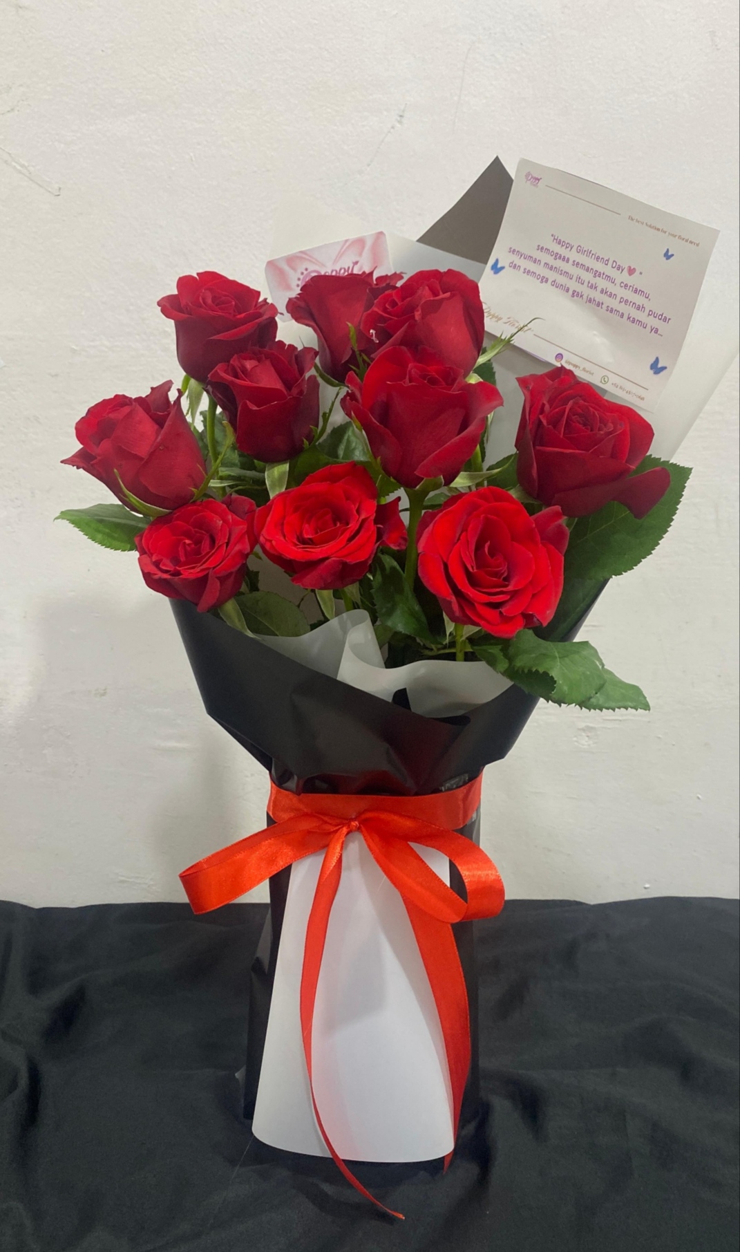 Bunga Mawar Buket Kecil Hadiah Sederhana yang Penuh Makna