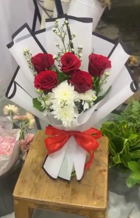 Karangan Bunga Event Pameran – Tampilkan Kesan Elegan dan Profesional di Setiap Acara