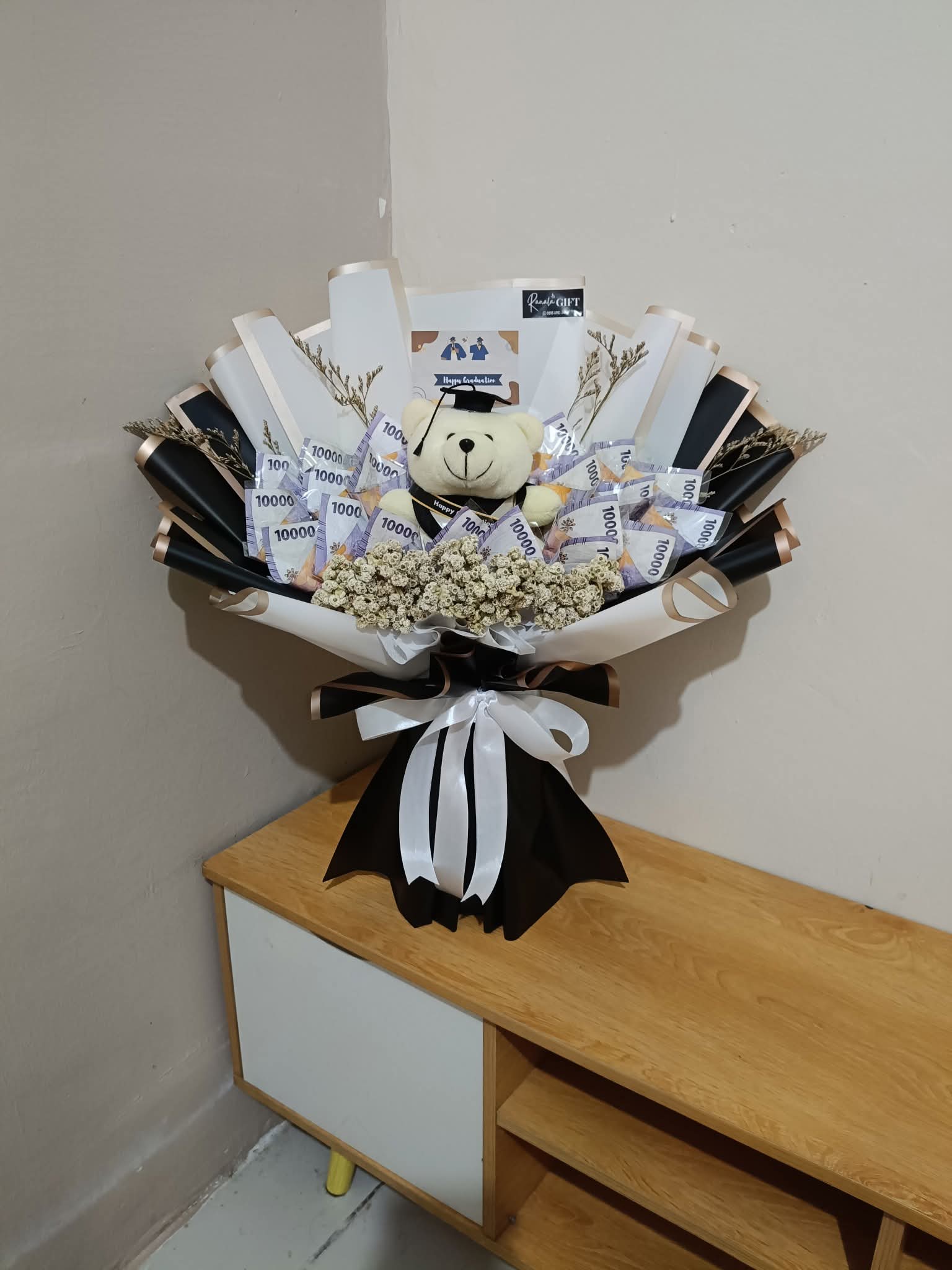 Bunga Grand Opening: Pilihan Bunga untuk Acara Pembukaan Besar