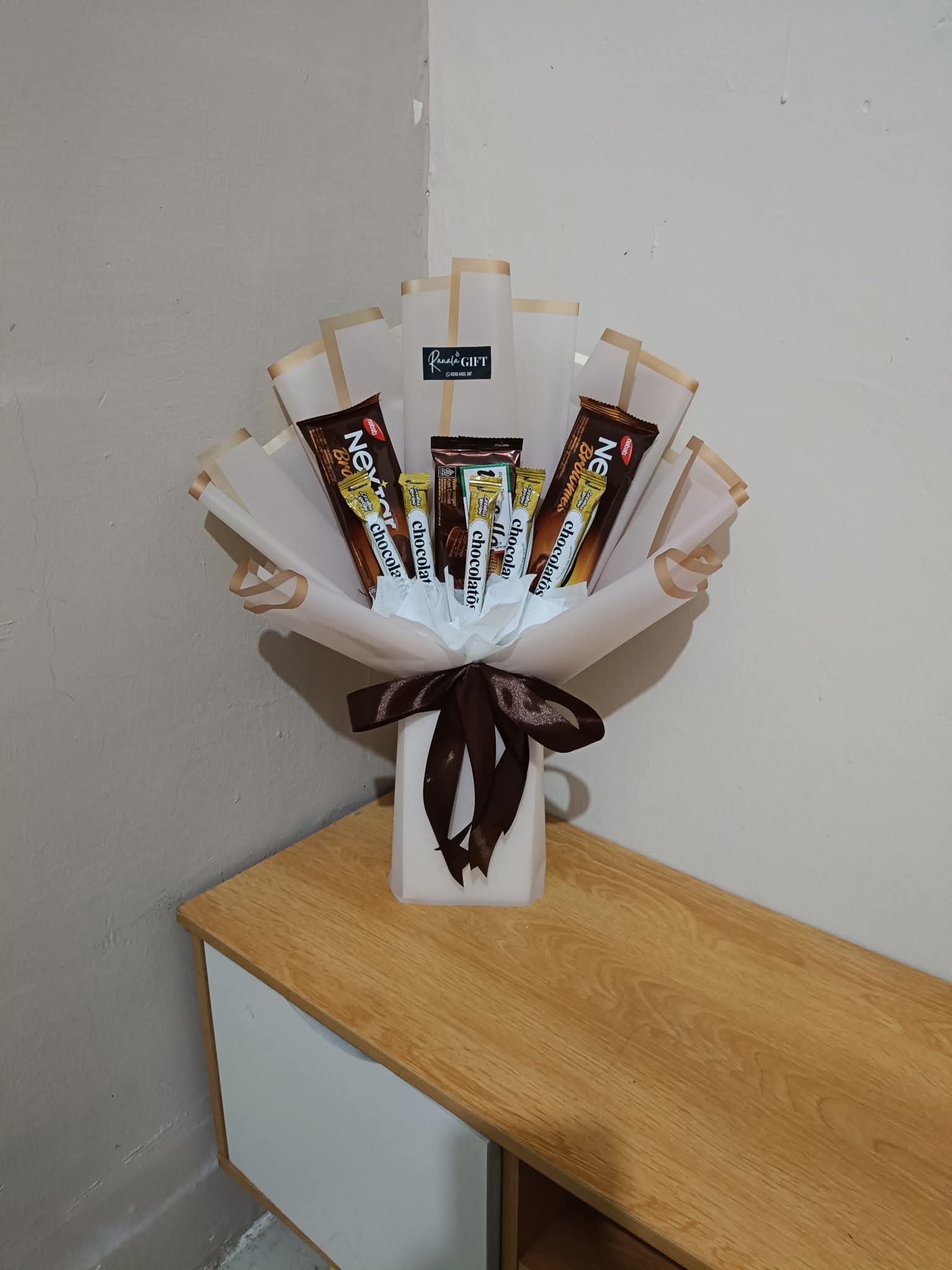 Papan Bunga Palangkaraya – Toko Karangan Bunga Termurah & Florist Terbaik No.1 (THE BEST) | Online 24 Jam HP 0857-5079-9775